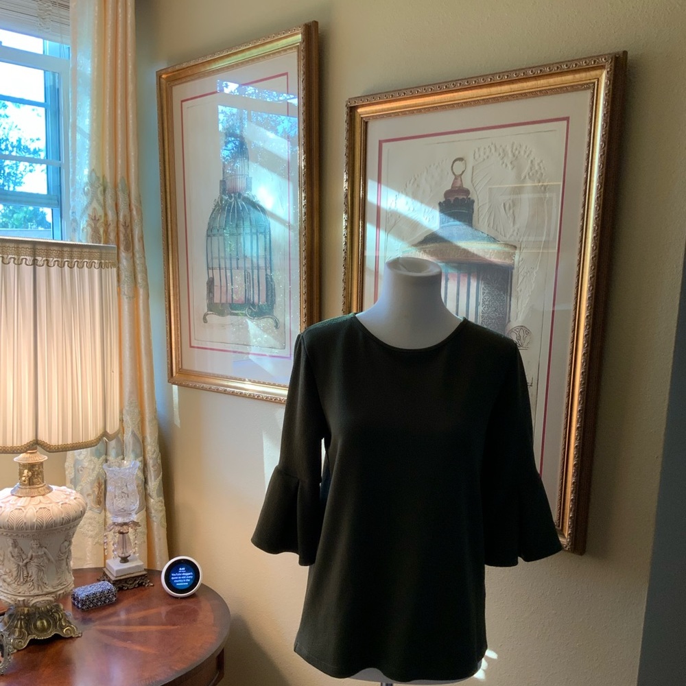 Top. NWOT Made in USA